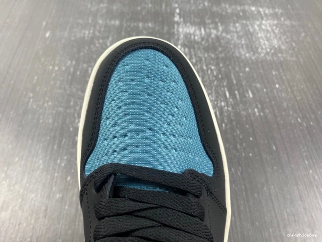 J 1 DB2889-003 Olive Jordan Air Gore-Tex Sky Light Element 0729